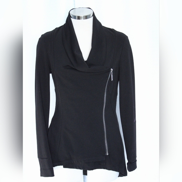 White House Black Market Jackets & Blazers - White House Black Market Side Zip Cowl Neck Jacket Size 0